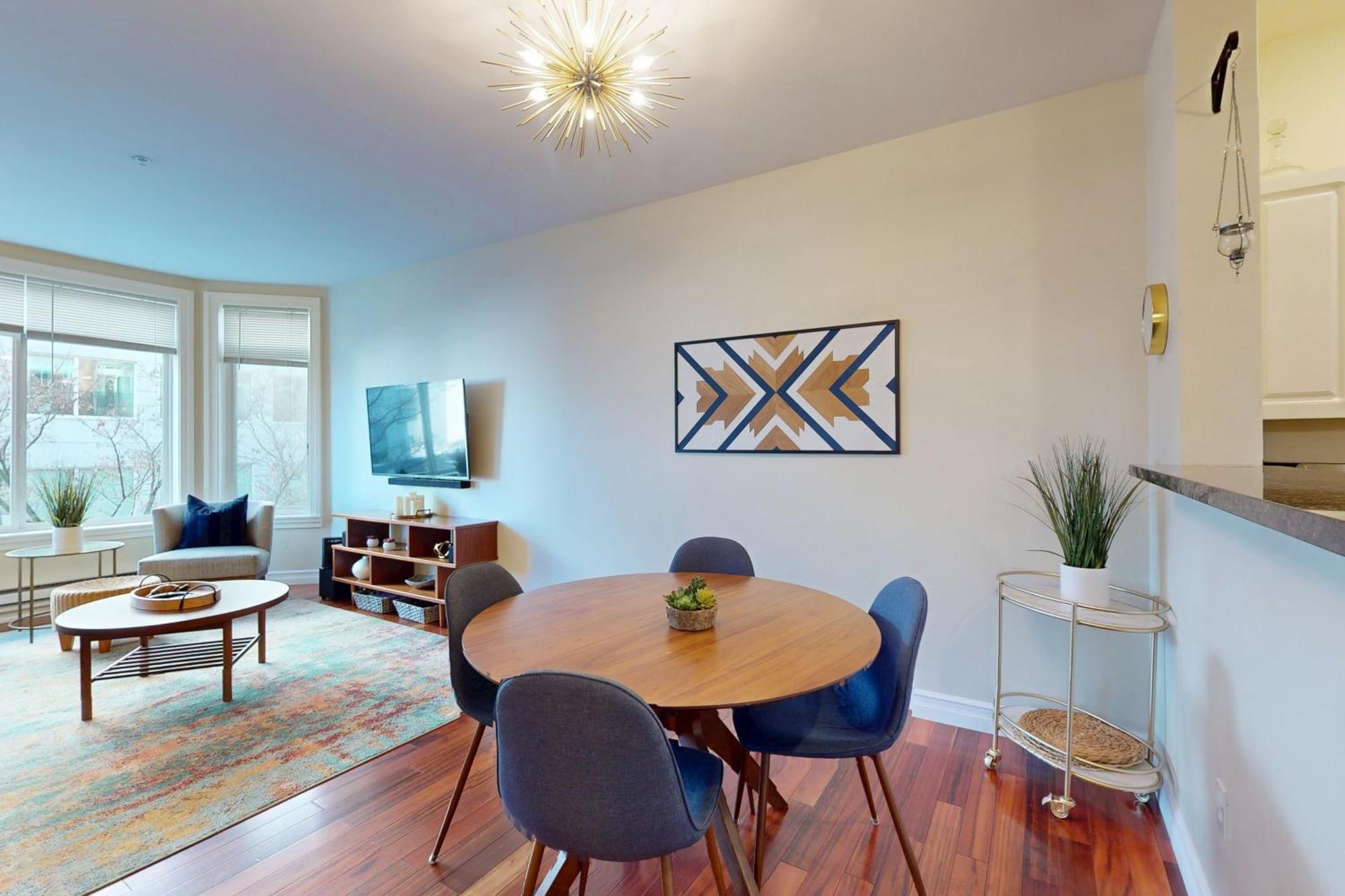 Belltown Court II Apartment Seattle Room photo